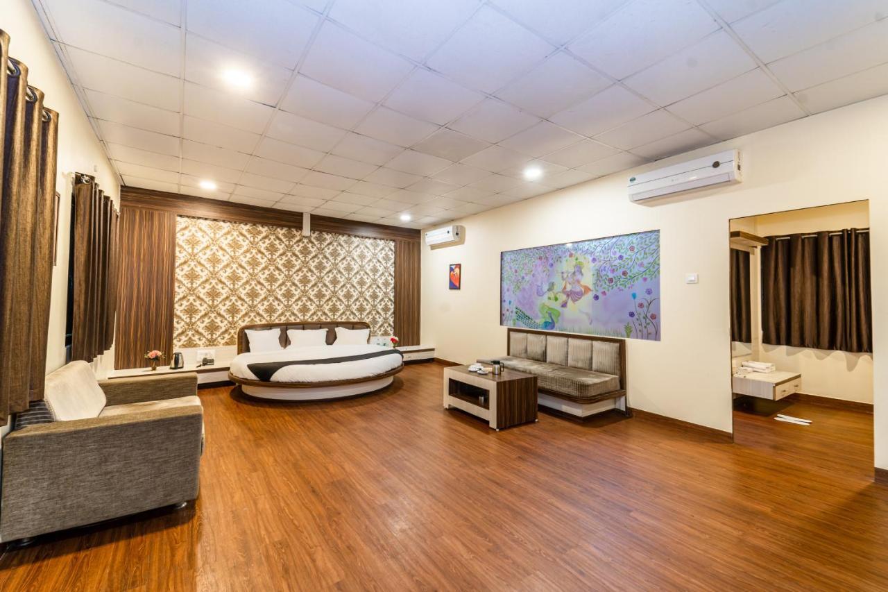 Narmada Hills Resort Godarpura Esterno foto