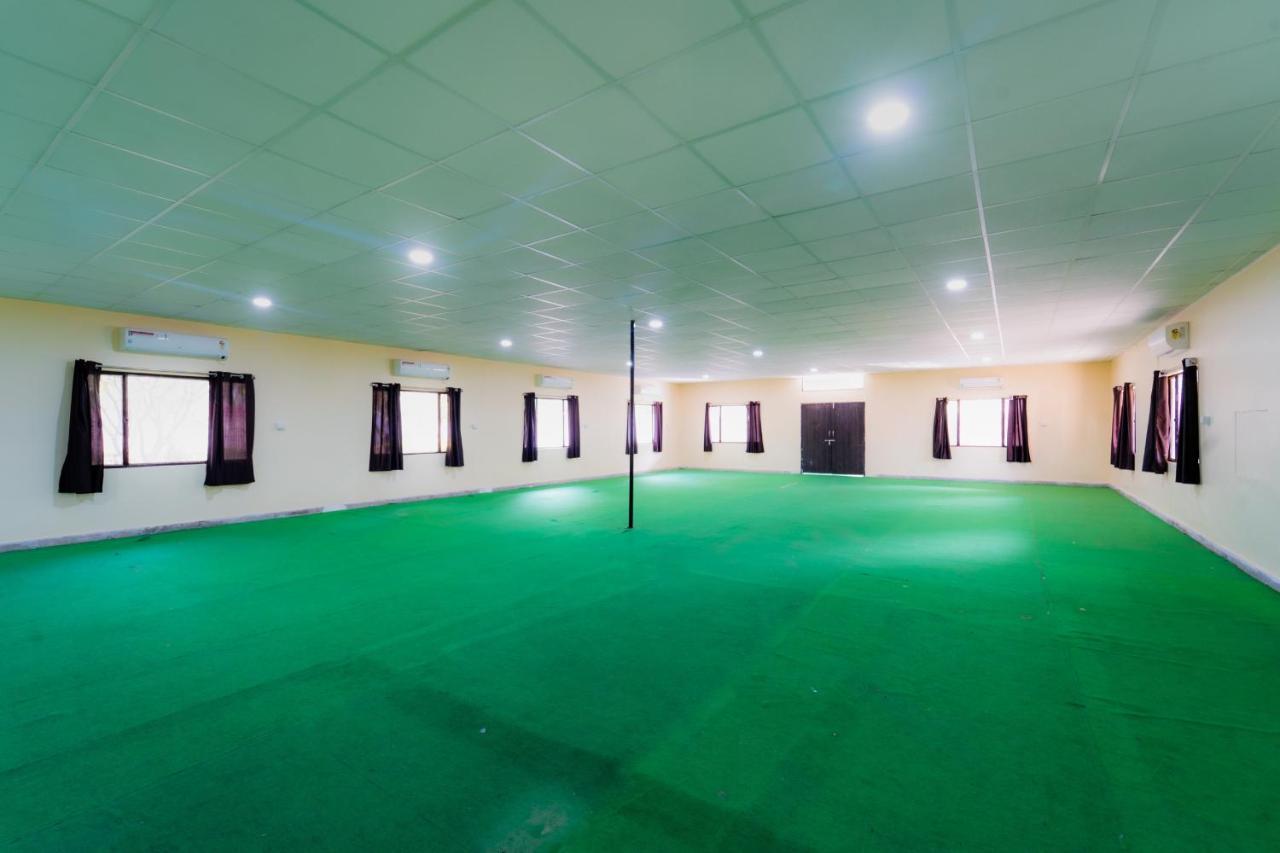 Narmada Hills Resort Godarpura Esterno foto