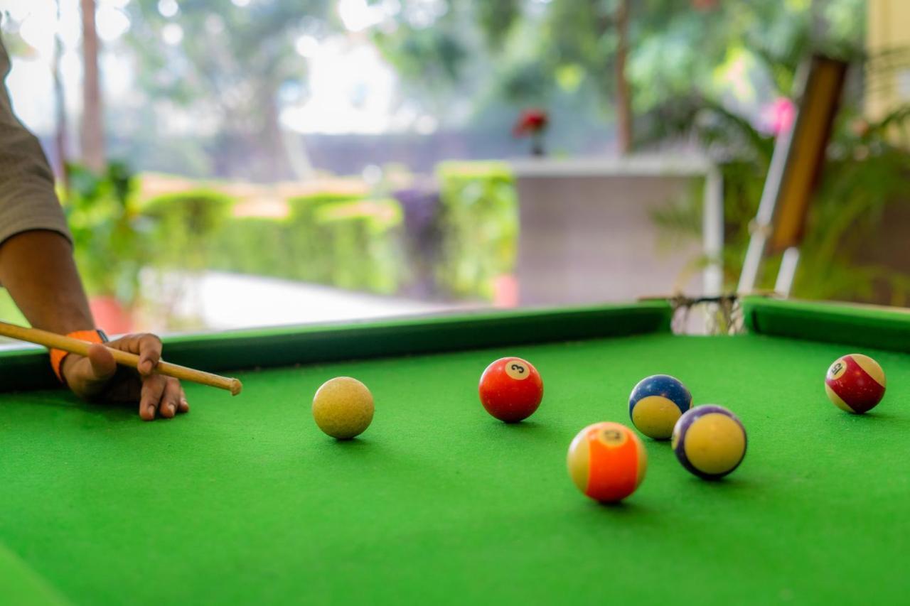 Narmada Hills Resort Godarpura Esterno foto