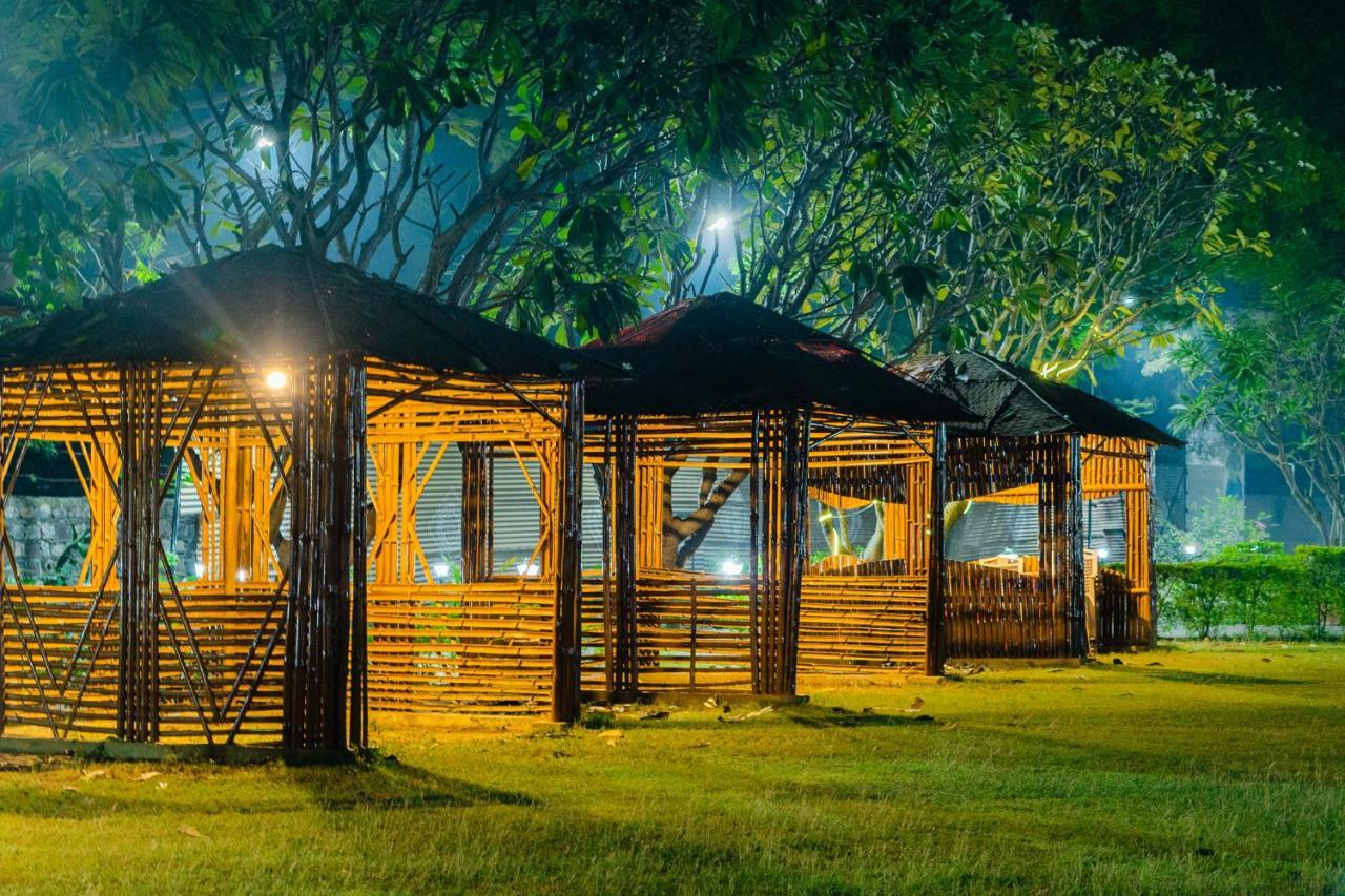 Narmada Hills Resort Godarpura Esterno foto